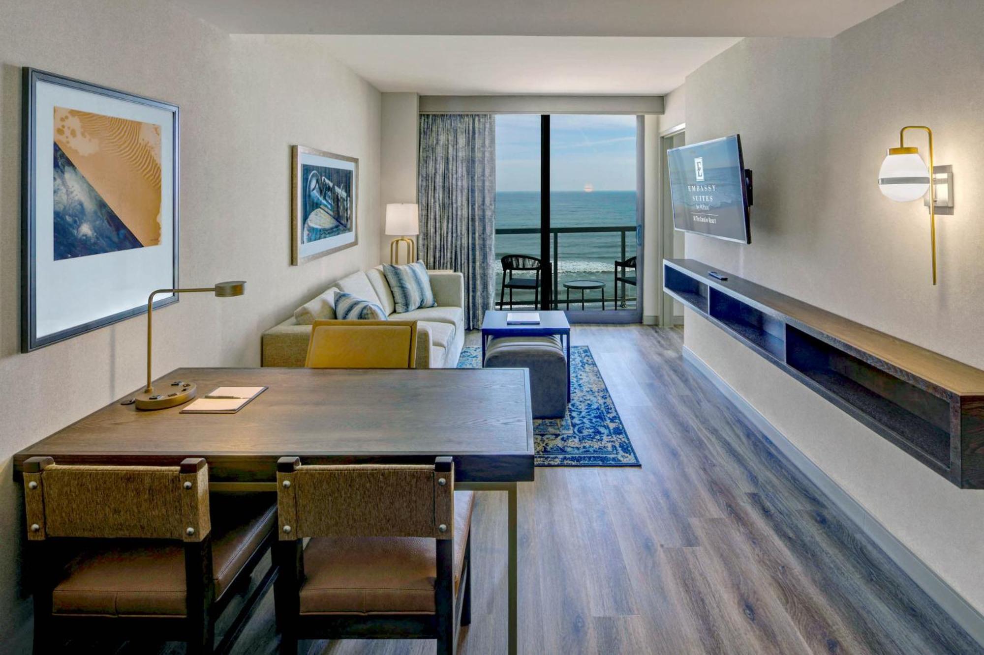 Embassy Suites By Hilton Virginia Beach Oceanfront Resort Exterior foto